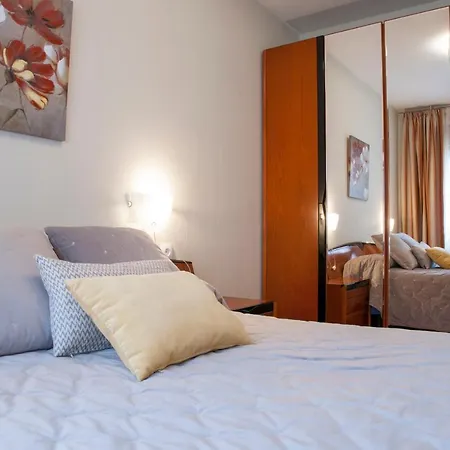 Apartamento Araceli Proximo A Clinica Oftalmologica Fdez Vega *