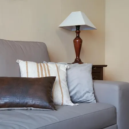 Apartamento Araceli Proximo A Clinica Oftalmologica Fdez Vega דירה