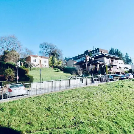 דירה Apartamento Araceli Proximo A Clinica Oftalmologica Fdez Vega אוביידו